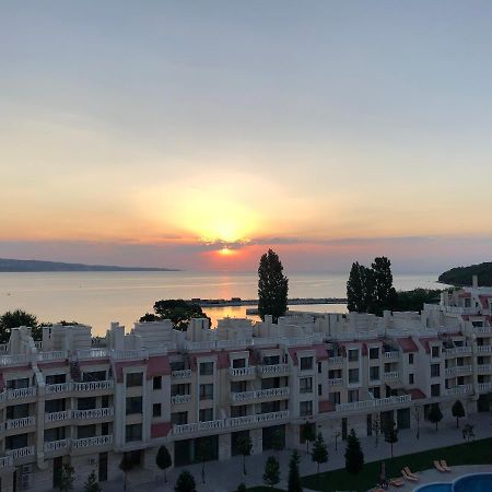 East From Paradise Apartment Varna Exterior photo