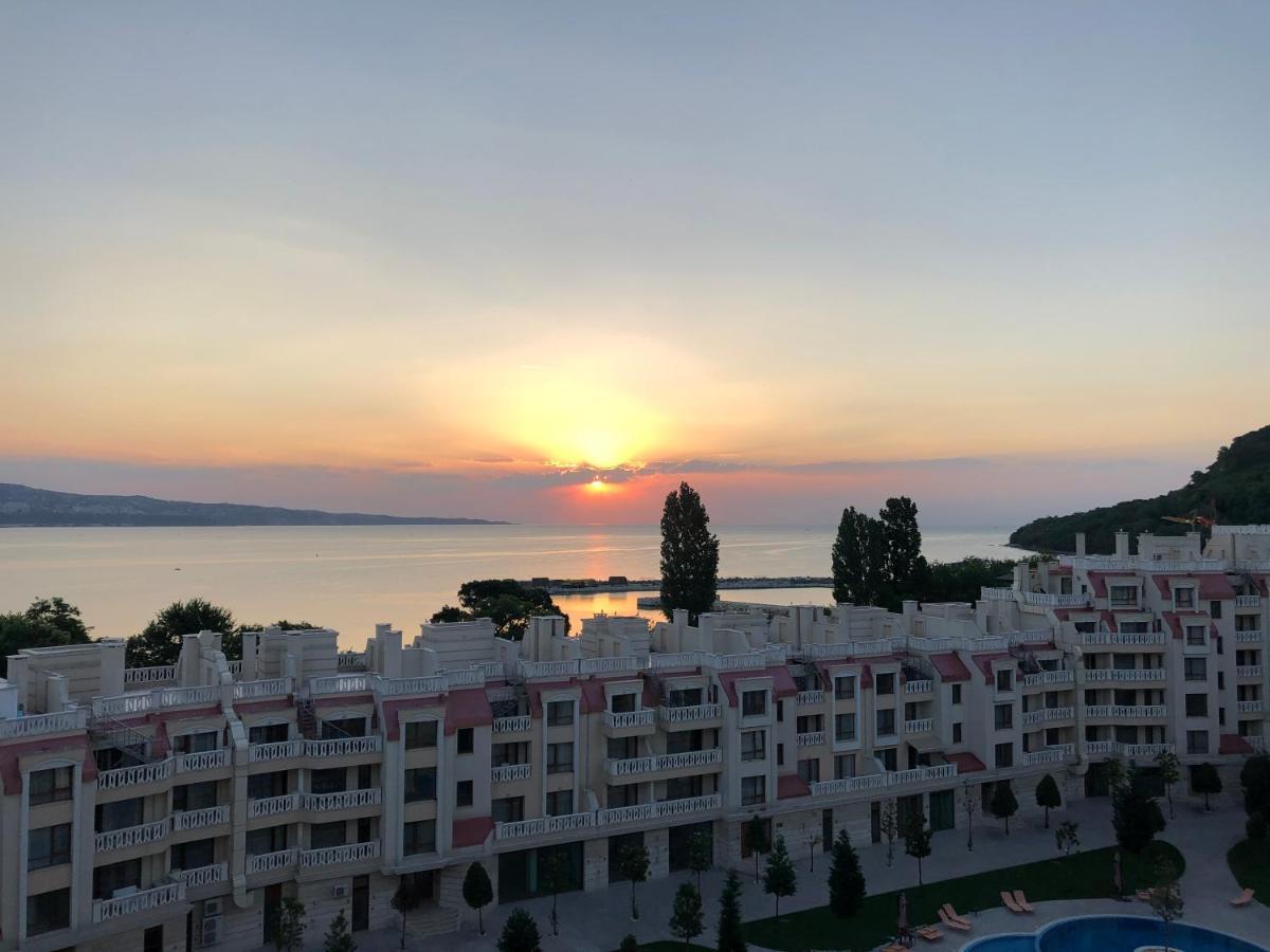 East From Paradise Apartment Varna Exterior photo