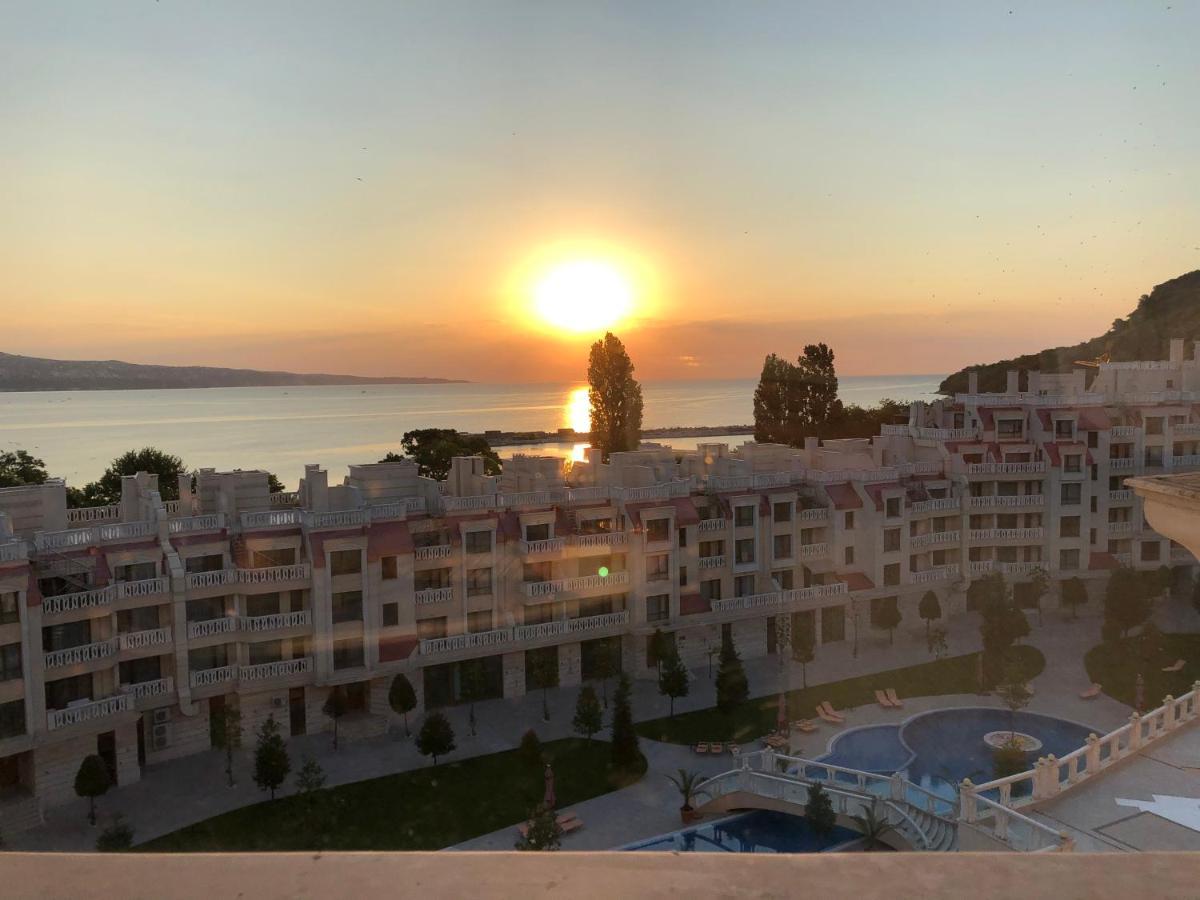 East From Paradise Apartment Varna Exterior photo
